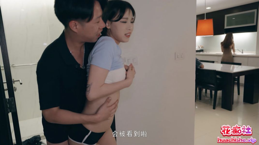 国产福利姬 艾鲤 作品精彩截图15