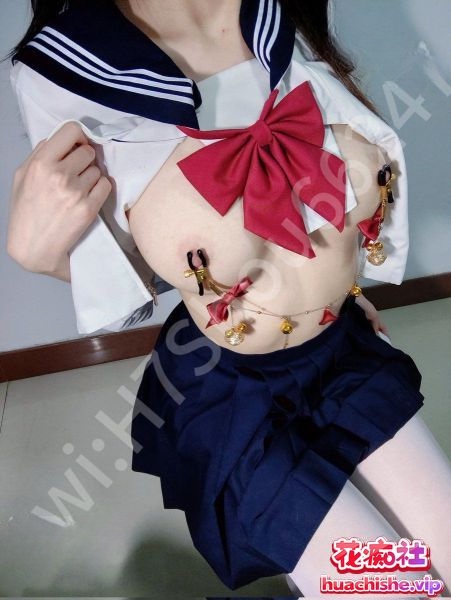 醉奶逃逸@NameHeQi 双萝莉调教精彩截图12