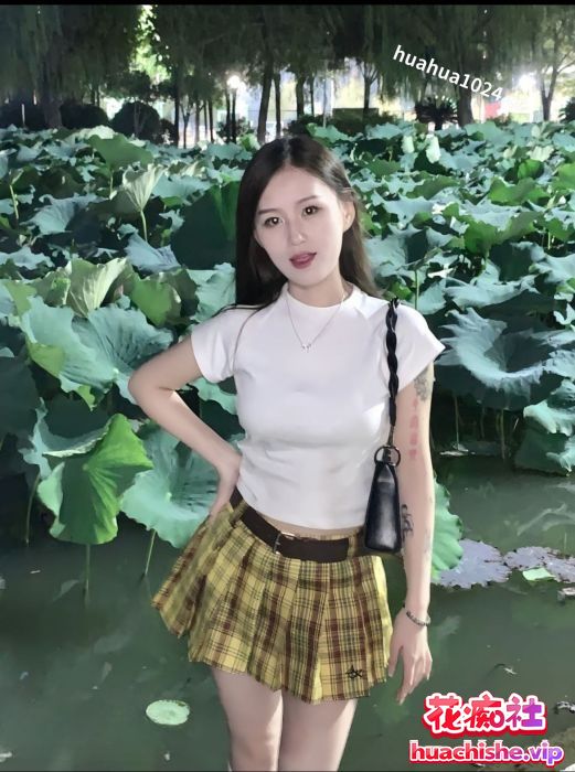 两位超极品美女图影泄密精彩截图07