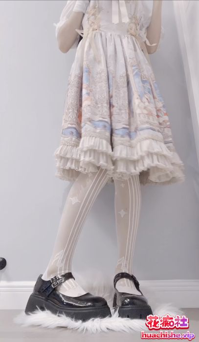 极品喷水萝莉福利姬cuteli_占星猫视频精彩截图04