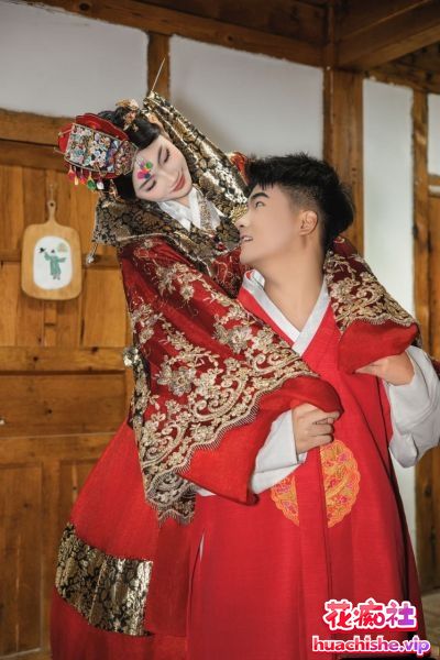 【裸贷】女学霸裸贷