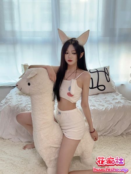 2025年三位女学霸裸贷视频泄密精彩截图09