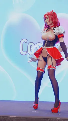 台湾大尺度COSPIE同人动漫cosplay展精彩截图03