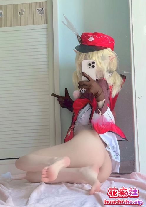 顶级Cos白虎萝莉 崽崽 露出自慰啪啪精彩截图03