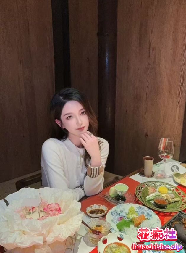 成都美人主播 高洁 被金主包养精彩截图06