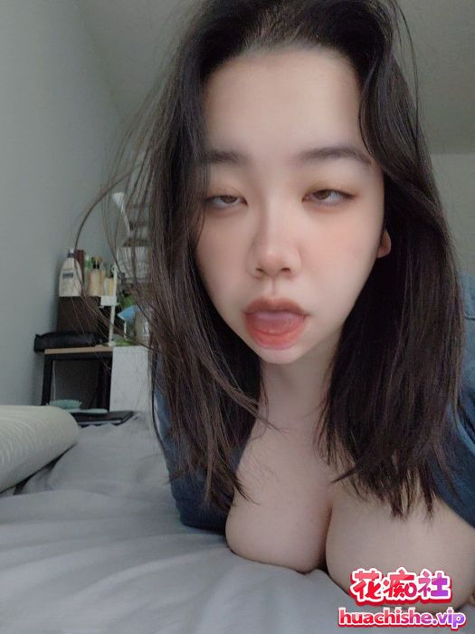 极品素人泄密 国内某高校美女huangjie等人精彩截图06