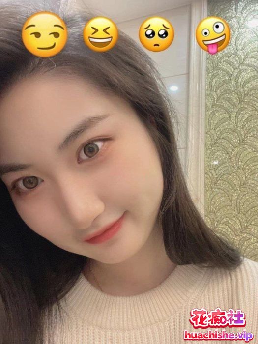 极品素人泄密 国内某高校美女huangjie等人精彩截图08