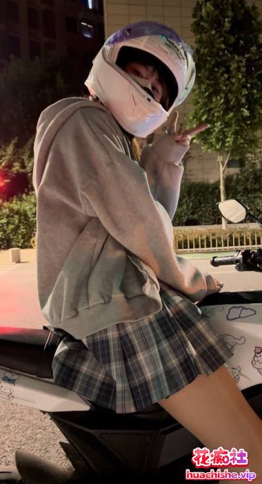 清纯04年小妹妹完整版约啪泄密精彩截图11