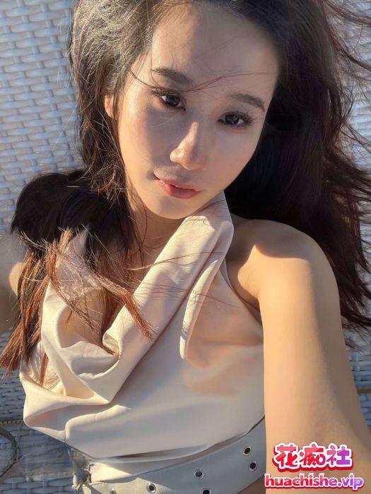 泄密 极品颜值大长腿舞蹈生与男友性爱啪啪精彩截图11