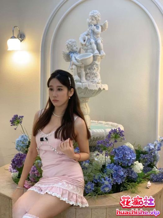 泄密 极品颜值大长腿舞蹈生与男友性爱啪啪精彩截图17