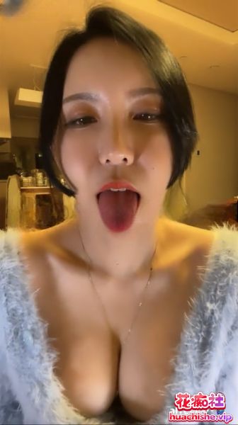 超级风骚韩国BJ主播 Kimjeewoo529视频精彩截图02