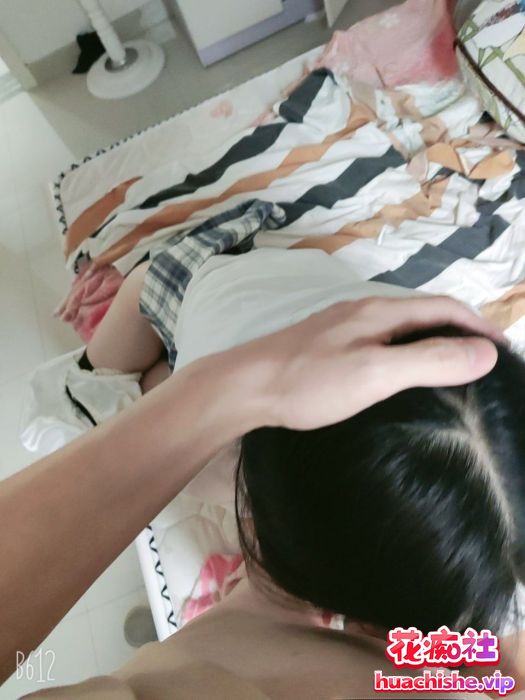 重庆孟瑶等三位美女原档性爱泄密精彩截图06