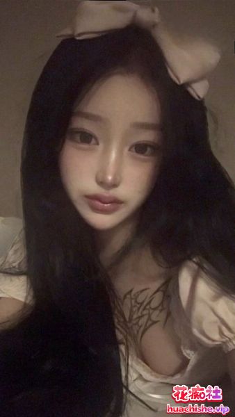 韩国模特小网红ixovever和肌肉小奶狗哈朗酒店啪啪精彩截图04