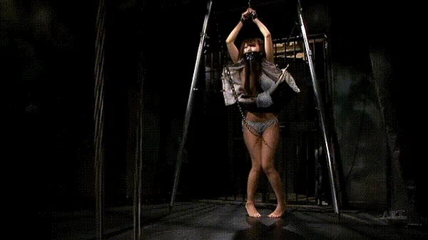 SM獄窓Vol.9 真咲南朋视频精彩截图01