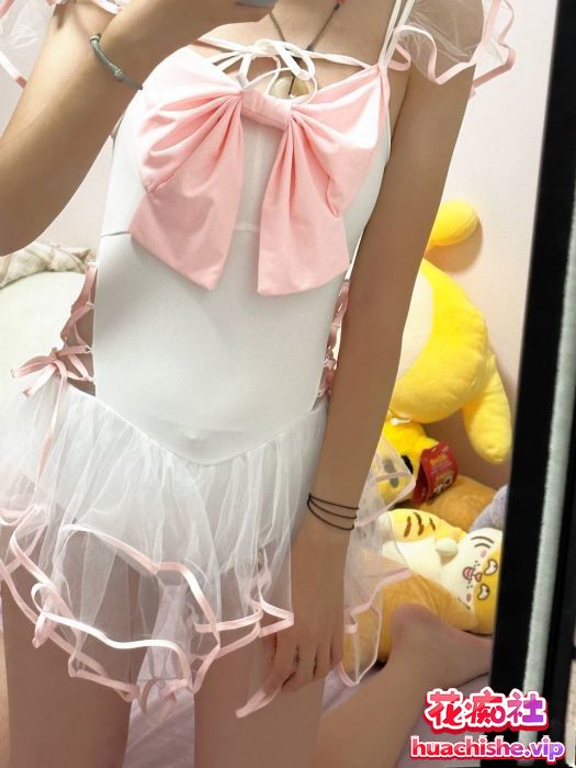 极品反差杭州气质母狗和网友酒吧被灌醉狂操精彩截图05