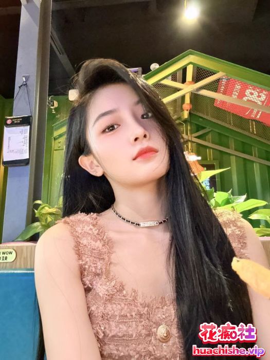极品泄密 清纯嫩妹自慰给男友看精彩截图04