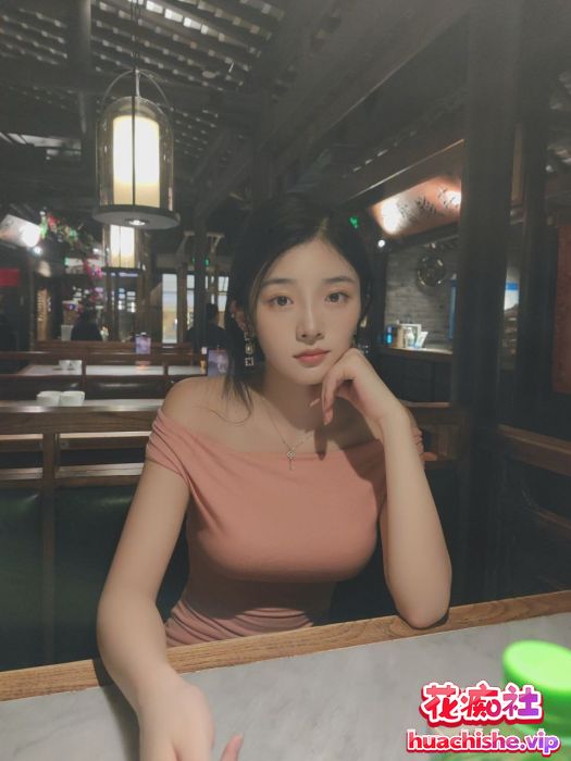 极品泄密 清纯嫩妹自慰给男友看精彩截图08