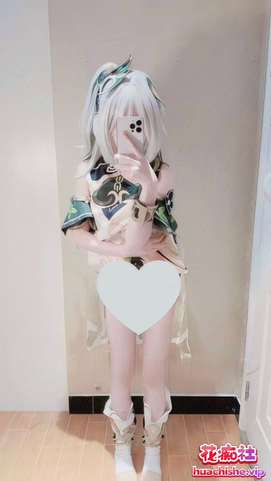 反差Cos白虎萝莉 ks小宅酱lhovo55 短视频精彩截图04