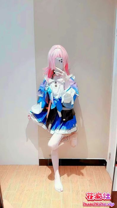 反差Cos白虎萝莉 ks小宅酱lhovo55 短视频精彩截图08