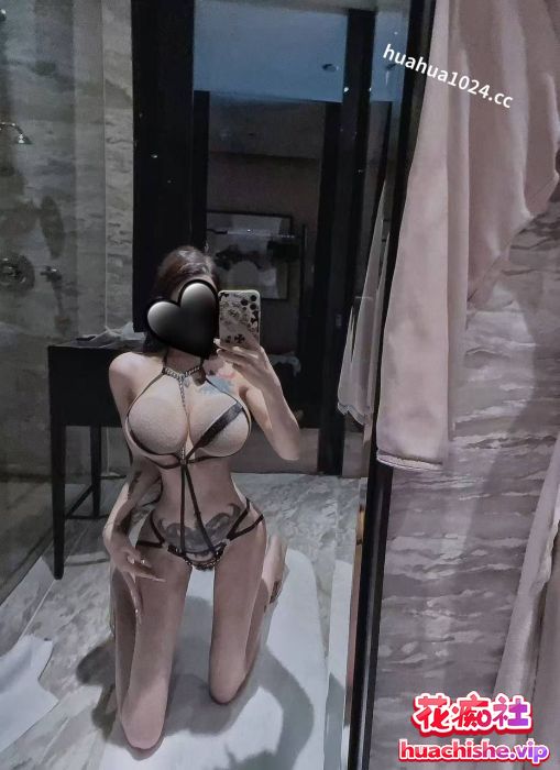 极品巨乳外围婊 兔兔 口交性爱啪啪视频精彩截图08