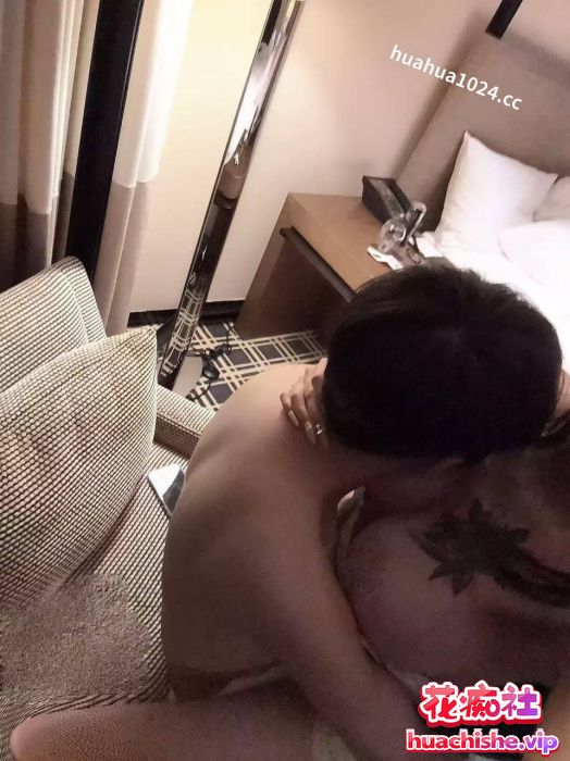 极品巨乳外围婊 兔兔 口交性爱啪啪视频精彩截图10