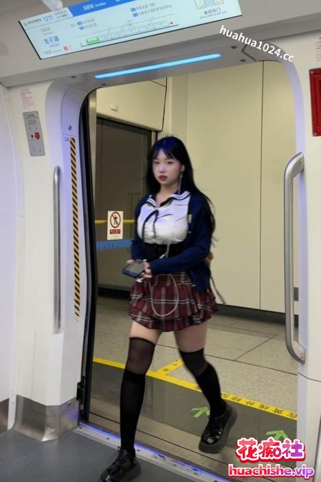 抖音可爱多多杨 图影资源精彩截图03