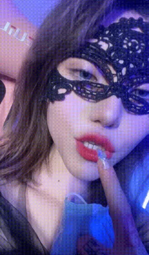 禾禾/禾he 母狗奴下奴羞辱绿帽老公精彩截图02