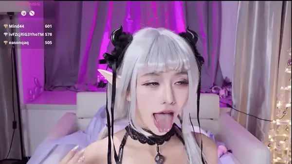 顶流女神Kiki-2025/小野猫直播精彩截图01