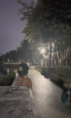 选择cikaimoon/LiWaynix-10月资源人前全裸协闺蜜乡间露出 [8v+1g] cikaimoon/LiWaynix-10月资源人前全裸精彩截图01