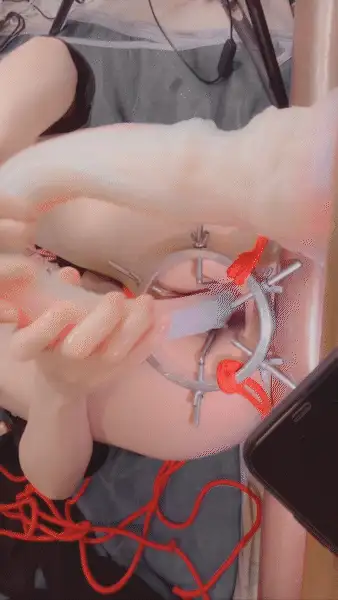 伪娘TS三个橙子酱 重口资源精彩截图03