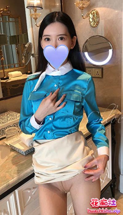 超高颜值极品丝足美腿女神Chloe霏霏视频精彩截图03