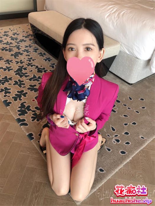 超高颜值极品丝足美腿女神Chloe霏霏视频精彩截图04