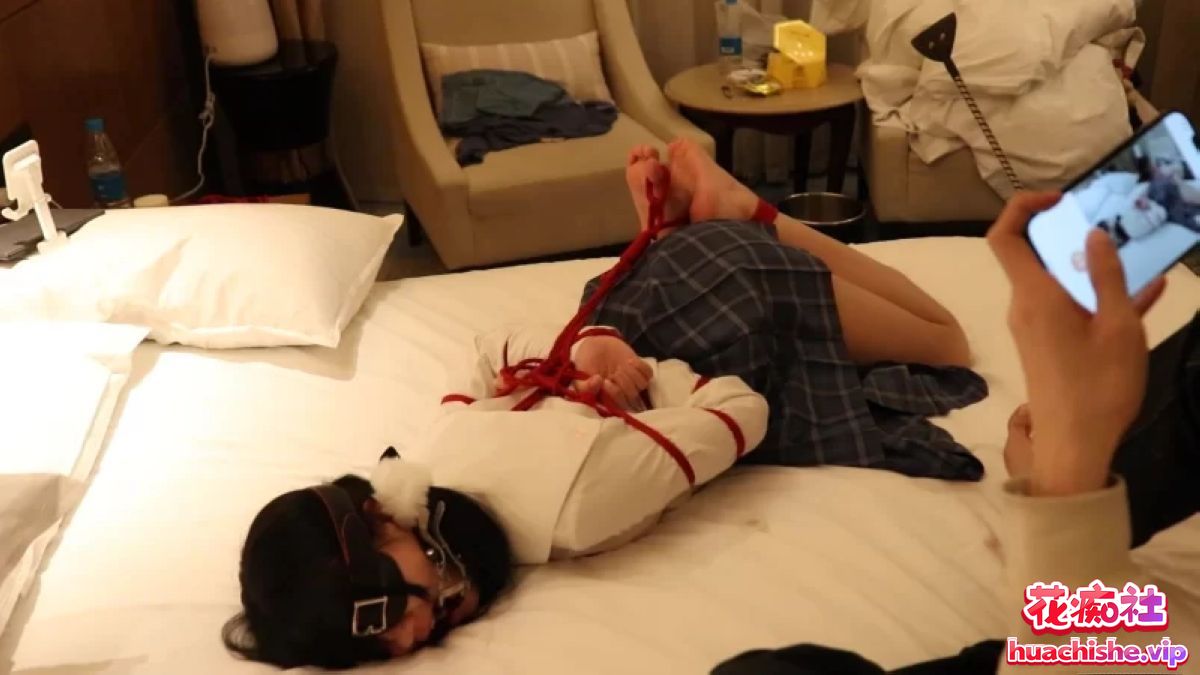 小美女萝莉 咕咕精 捆绑拘束SM精彩截图01