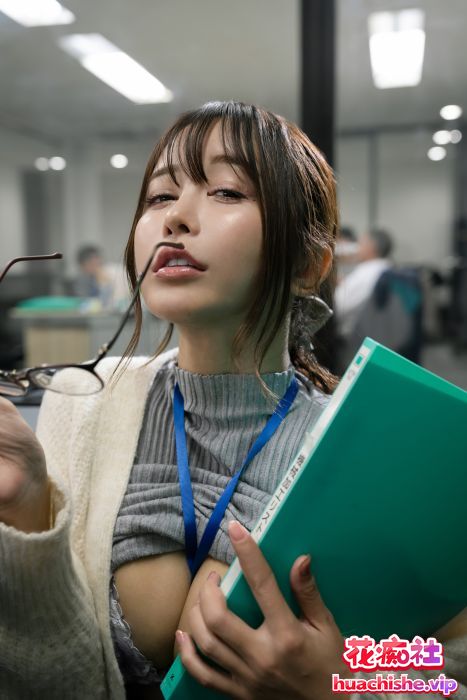 Fantia性感女神いくみ 写真精彩截图03