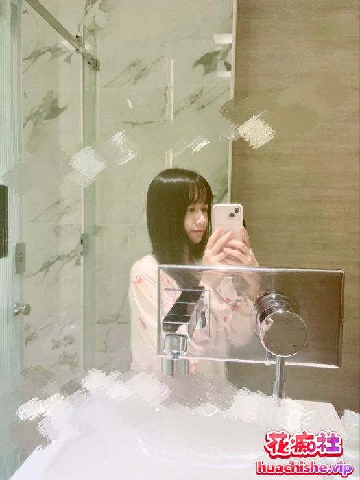 甜妹小萝莉小妮娜lolixninax视频精彩截图01