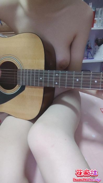 18岁巨乳清纯妹 小童叹气视频精彩截图05