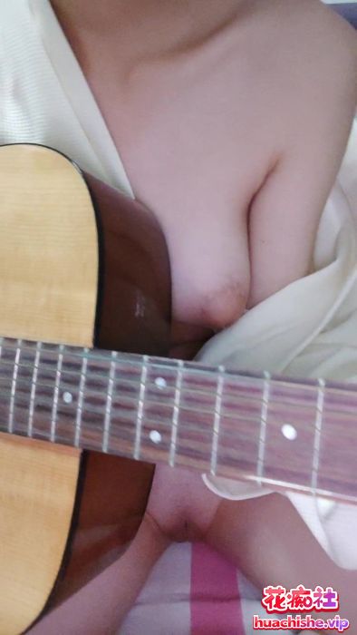 18岁巨乳清纯妹 小童叹气视频精彩截图13