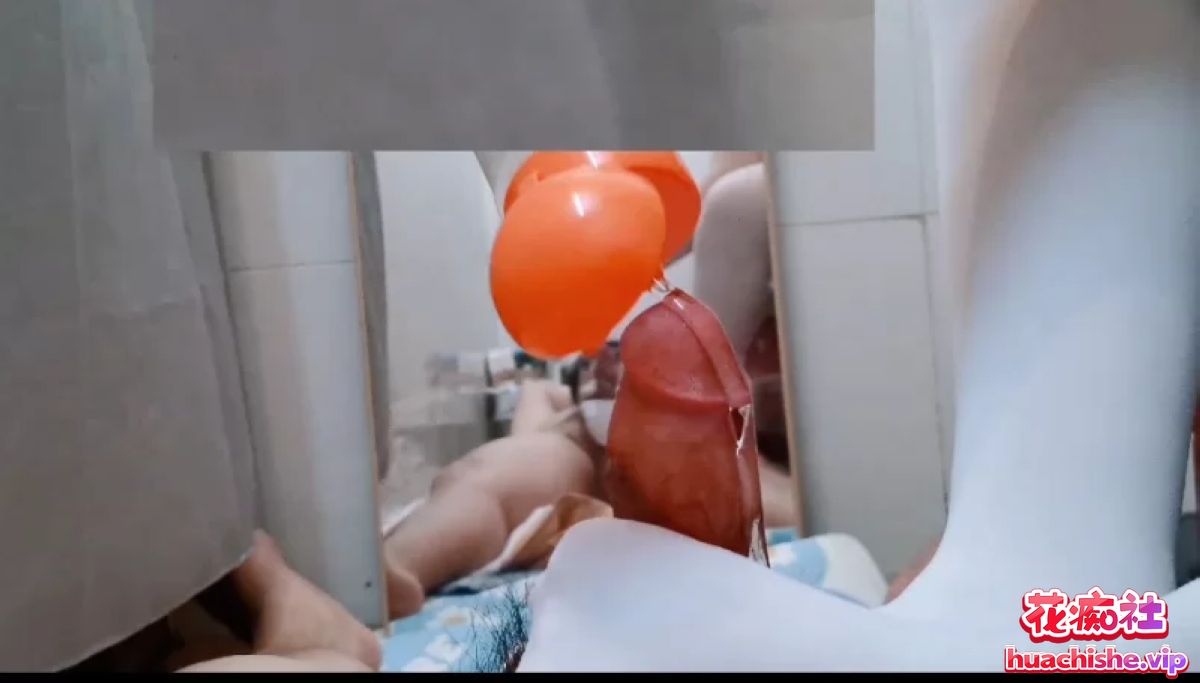 推特福利姬小林酱 cosplay足交足控精彩截图03