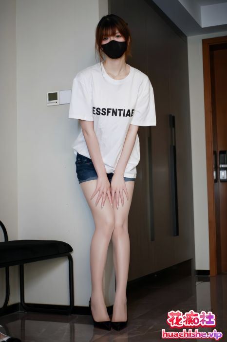 微密圈白龙猫女 写真福利套图&视频精彩截图01