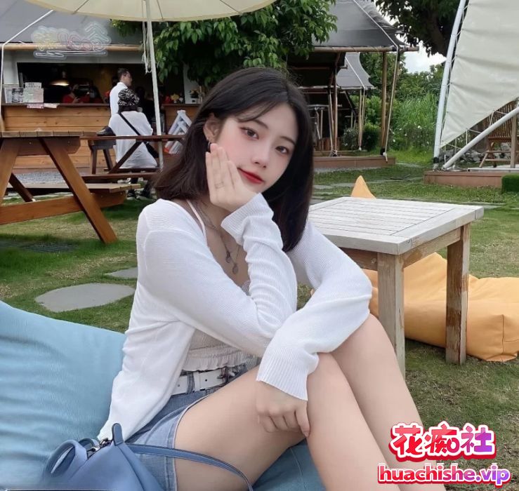 高颜值模特小姐姐和男友之间的泄密资源精彩截图10