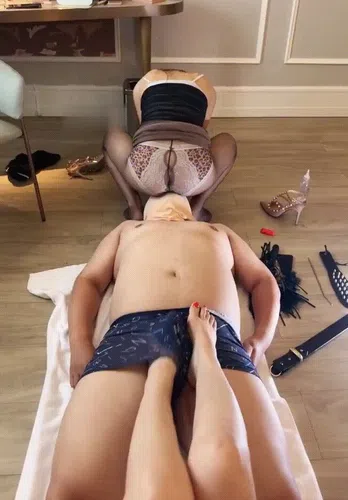 玩物直播汐言 母狗/奴下奴7月红绿灯直播精彩截图08