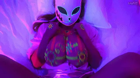 丰乳肥臀丝袜女神LilyKoti高清4K资源精彩截图02