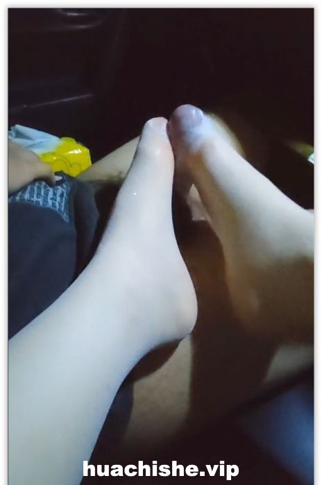 足交榨精女王nancyyuan666视频精彩截图13