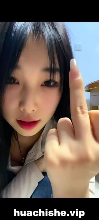 御姐丝足系女王小x大王套路直播精彩截图14