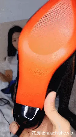 清纯班花 小甜心 被带到酒店强制暴力深喉啪啪精彩截图05