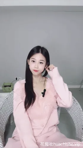 骚辣惹火俏佳人 哥哥叫我乖乖 长腿制服自慰精彩截图15