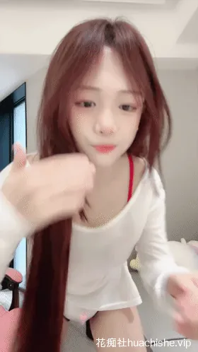 活泼嗲气粉萝莉 S狐狸精 美乳裸舞自慰精彩截图14
