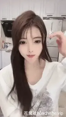 神仙颜值主播 陈baby 诱惑自慰直播精彩截图04