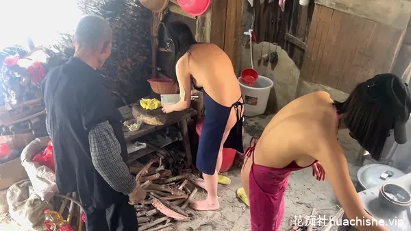 Fansly露出大神cikaimoon视频1-7弹精彩截图07
