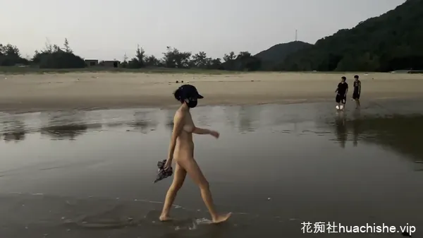 Fansly露出大神cikaimoon视频1-7弹精彩截图05